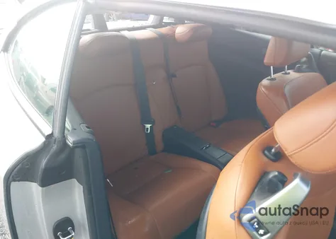 2011 Lexus Is 250C z USA, uszkodzony, nr VIN JTHFF2C28B2520146